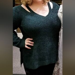 Emerald Green Marled V-Neck Cutout Sweater